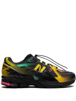 New Balance: Чёрные кроссовки 