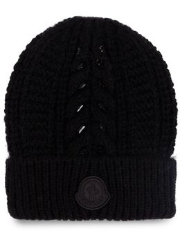 Moncler: Чёрная шапка 