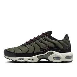 NIKE: Зелёные кроссовки  Air Max Plus