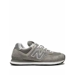 New Balance: Серые кроссовки 