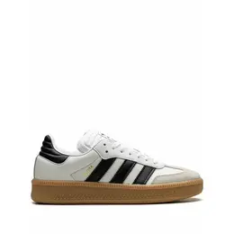adidas: Белые кроссовки  Samba