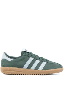 adidas: Зелёные кроссовки 