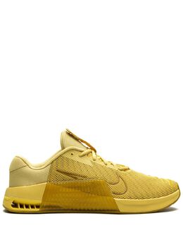 Nike: Жёлтые кроссовки 