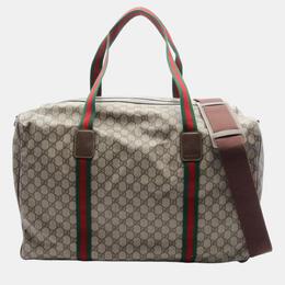 Gucci: Бежевая спортивная сумка  GG Supreme