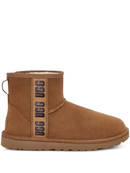UGG: Коричневые ботинки 