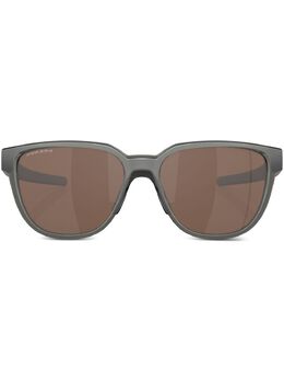 Oakley: Очки 