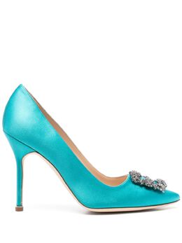 Manolo Blahnik: Голубые туфли  Hangisi