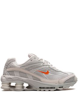 Nike: Светлые кроссовки 