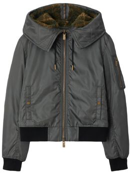 Burberry: Тёмный пуховик 