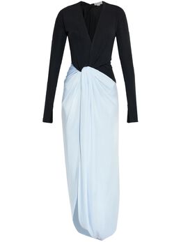 Victoria Beckham: Чёрное платье 