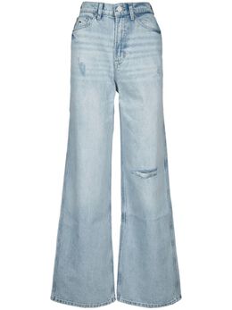 Tommy Jeans: Рваные джинсы 