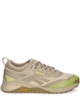 Reebok: Бежевые кроссовки  Nano