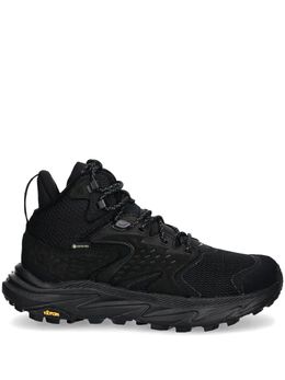 HOKA: Чёрные кроссовки 