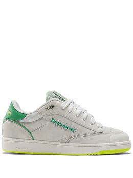 Reebok: Светлые кроссовки  Club C