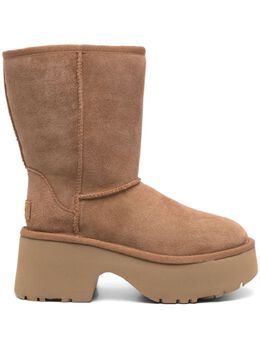 UGG: Светлые ботинки  Classic Short
