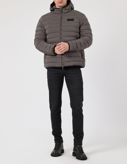 EA7 EMPORIO ARMANI: Пуховики 