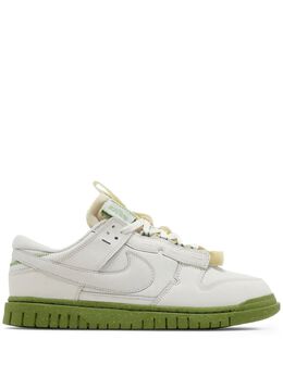 Nike: Белые кроссовки  Dunk Low