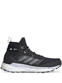 adidas: Чёрные кроссовки  Terrex Free Hiker