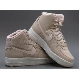 NIKE: Бежевые кроссовки  Air Force 1
