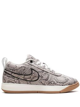 Nike: Бежевые кроссовки 