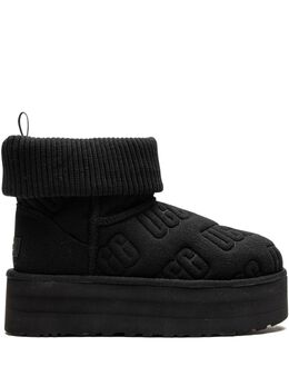 UGG: Чёрные ботинки  Classic Mini