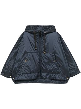 Max Mara: Голубая куртка 