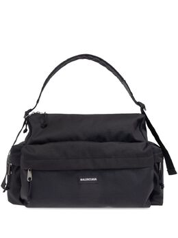 Balenciaga: Чёрный чемодан  Explorer