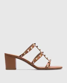 Valentino: Коричневі сабо  Rockstud