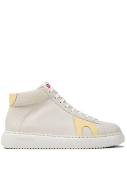 Camper: Белые кроссовки  Runner K21