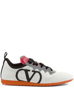 Valentino Garavani: Белые кроссовки 