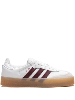 adidas: Белые кроссовки 