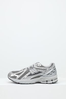 NEW BALANCE: Серые кроссовки  1906R