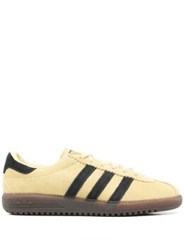 adidas: Кроссовки 