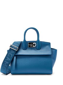 Ferragamo: Голубая сумка-шоппер  Gancini