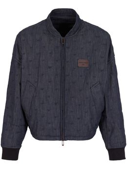 Emporio Armani: Голубая куртка 