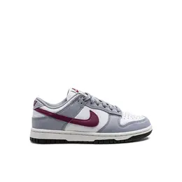 NIKE: Серые кроссовки 