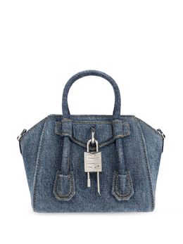 Givenchy: Голубая сумка  Antigona Lock