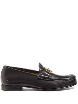 Valentino Garavani: Чёрные лоферы 