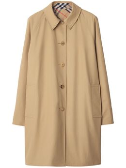 Burberry: Бежевый плащ 