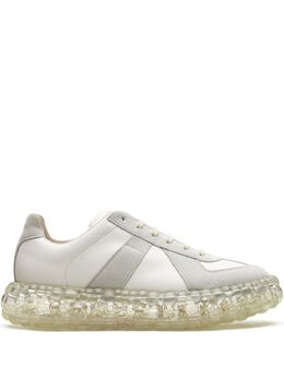 Maison Margiela: Белые кроссовки  Replica