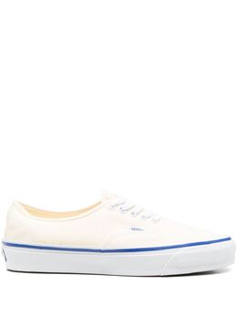 Vans: Кроссовки  Authentic