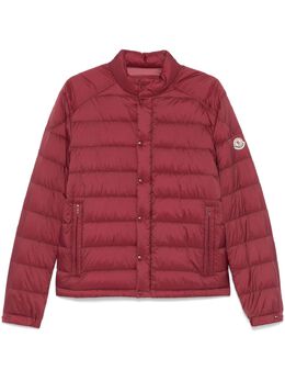 Moncler: Красная куртка 