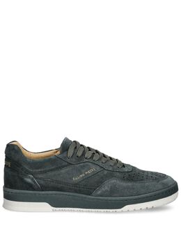Filling Pieces: Тёмные кроссовки 
