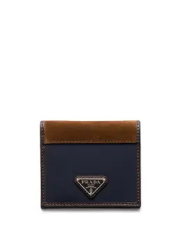 Prada: Голубой кошелёк 