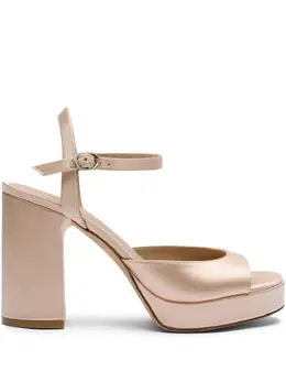 Stuart Weitzman: Бежевые сандалии 
