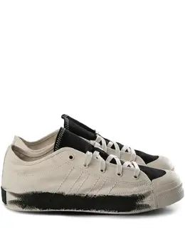 Y-3: Белые кроссовки 