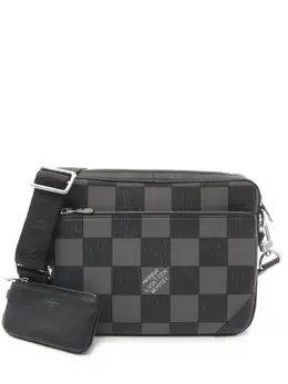 Louis Vuitton Pre-Owned: Чёрная сумка 