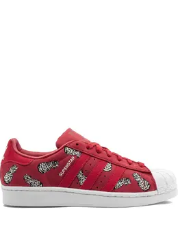 adidas: Белые кроссовки  Superstar