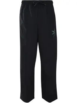 Marcelo Burlon County of Milan: Чёрные брюки 