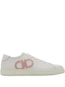 Ferragamo: Белые кроссовки  Double Gancini